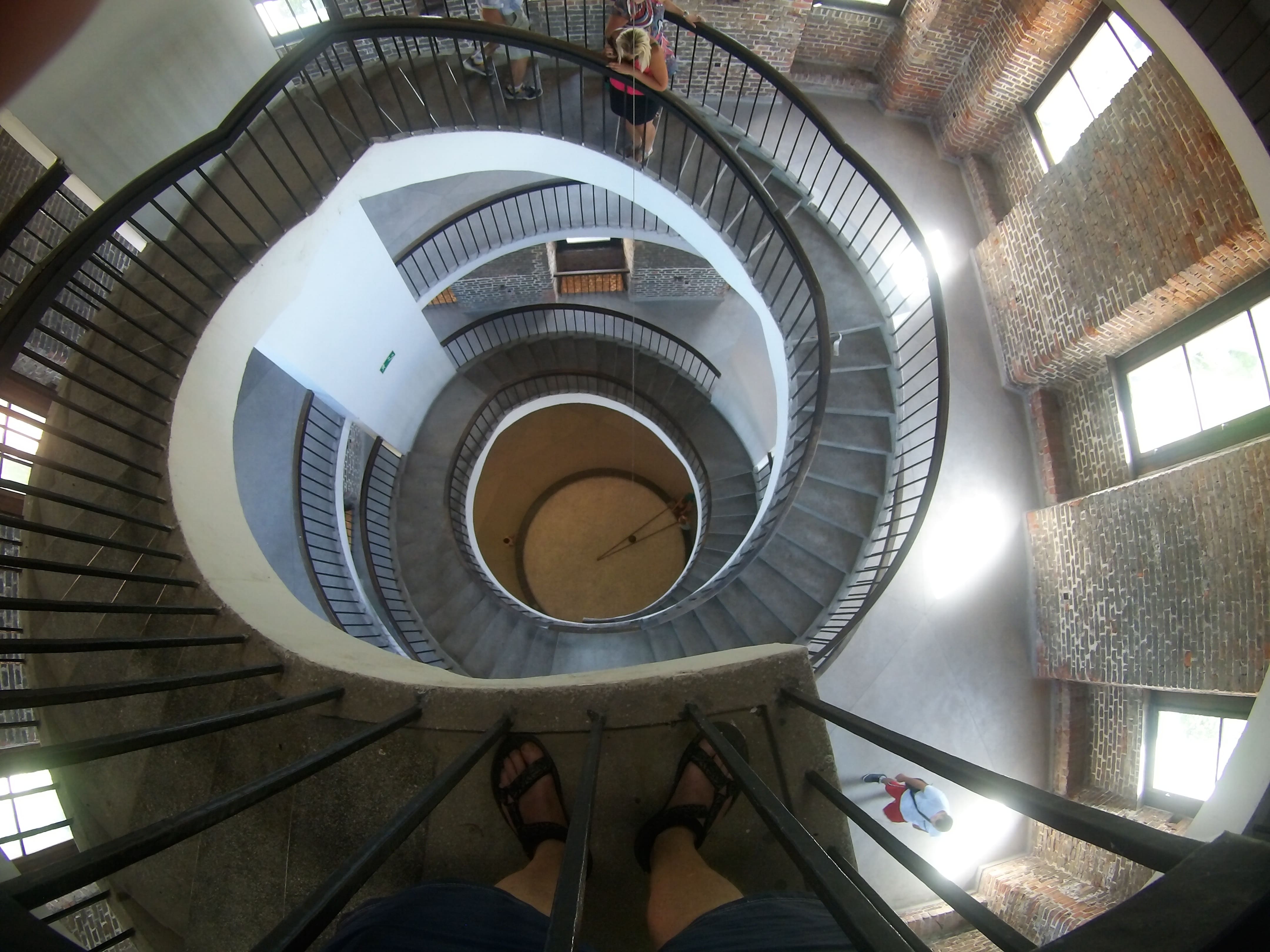 Schody prowadzące na Wieżę Radziejowskiego. Widok z góry.